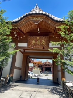 東光寺大門